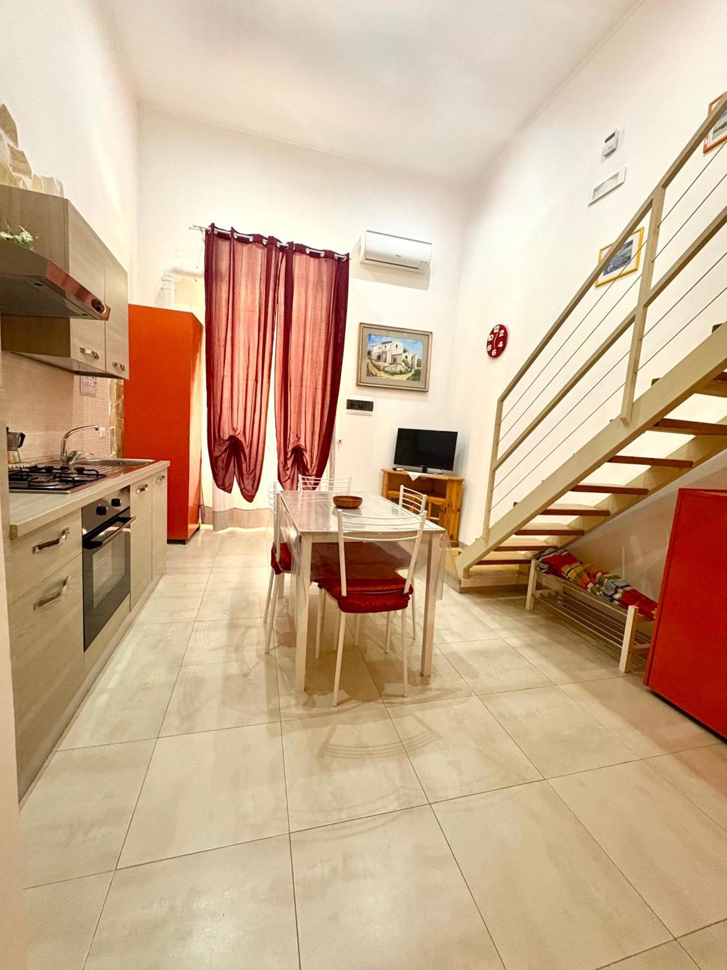 Joanna Studio Flat Giardini Naxos Exterior foto
